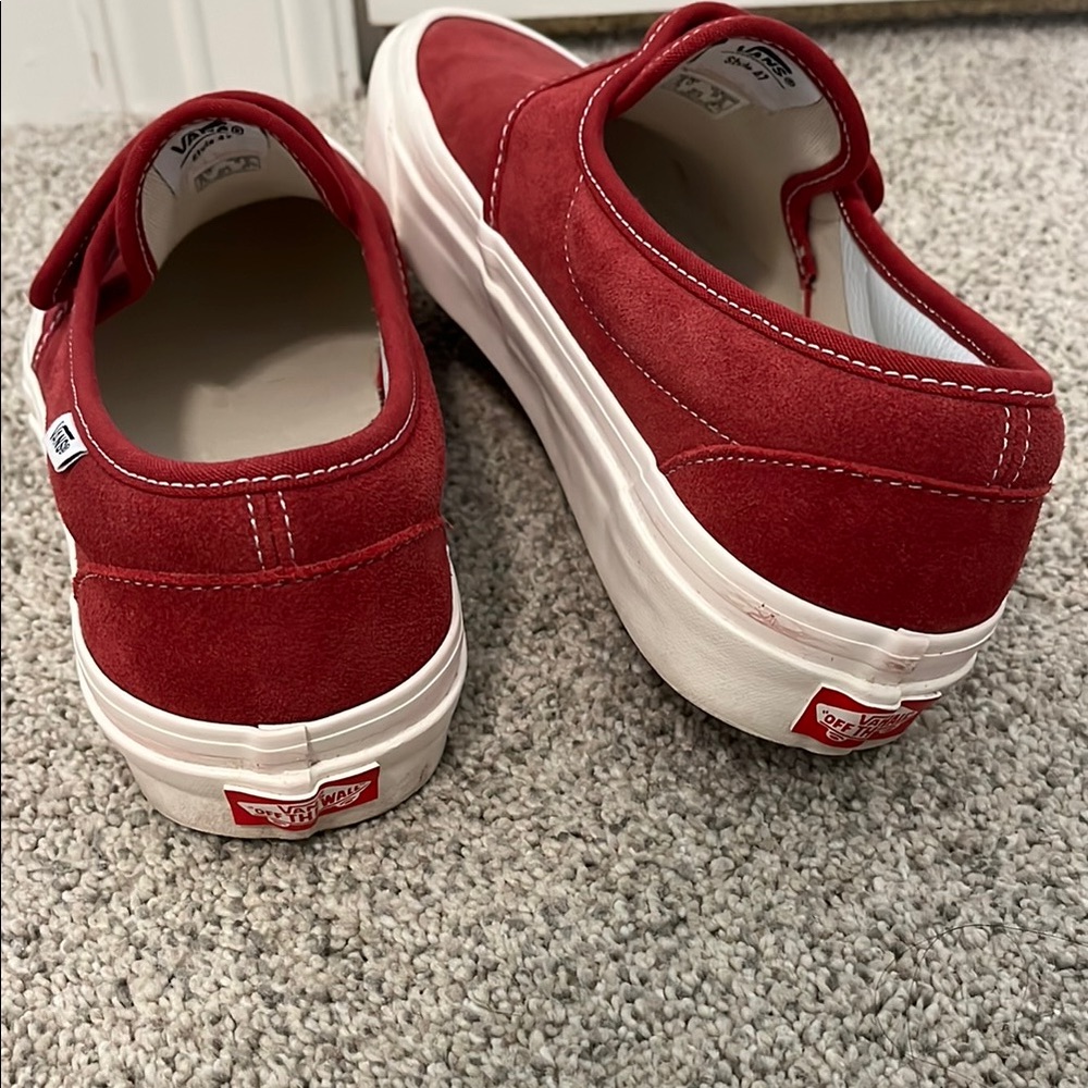 Vans Anaheim 47 Ultra Cush Red Suede Slip-On Sneakers - Picture 2 of 5